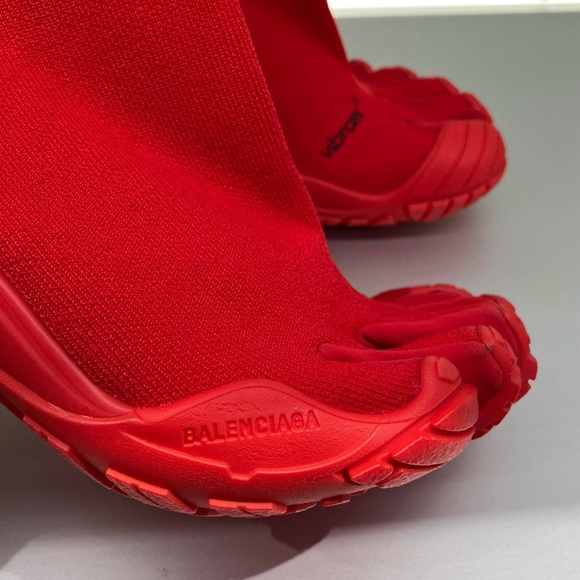 Balenciaga Vibram Five Finger Split Toe Boots - Picture 2 of 4
